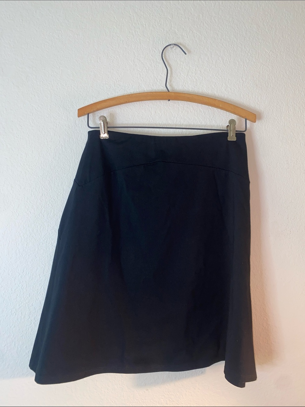 🎈Black Women’s Patagonia XS Skirt! - Picture 3 of 6
